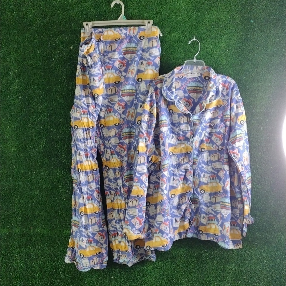 Mahogany two-piece pajama set women's